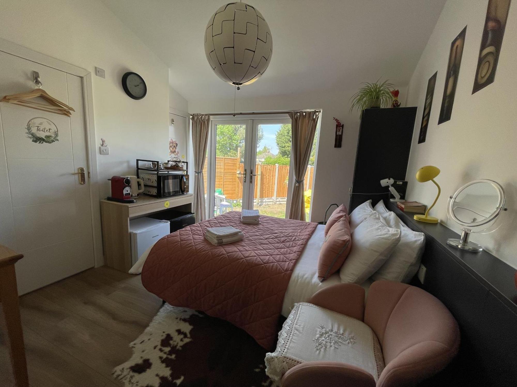 Brand New En-Suite Double Room Private Entry Self-Check Oxford Exterior photo